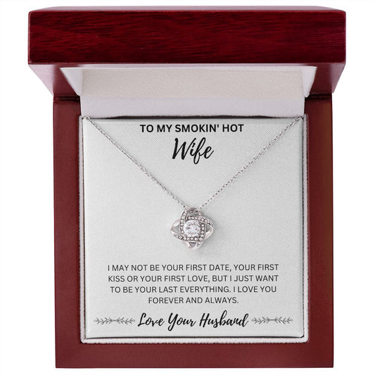 SMOKING HOT WIFE | LOVE KNOT